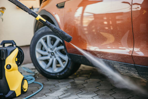 Why Choose Our Certified Pressure Washing Experts for Your Project Needs in Howard Lake, MN?